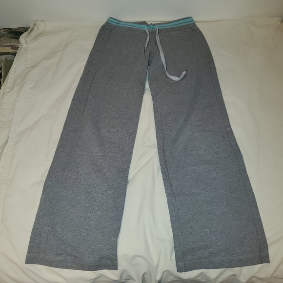 EUC Lululemon Cotton sweat pants - Picture 2 of 8